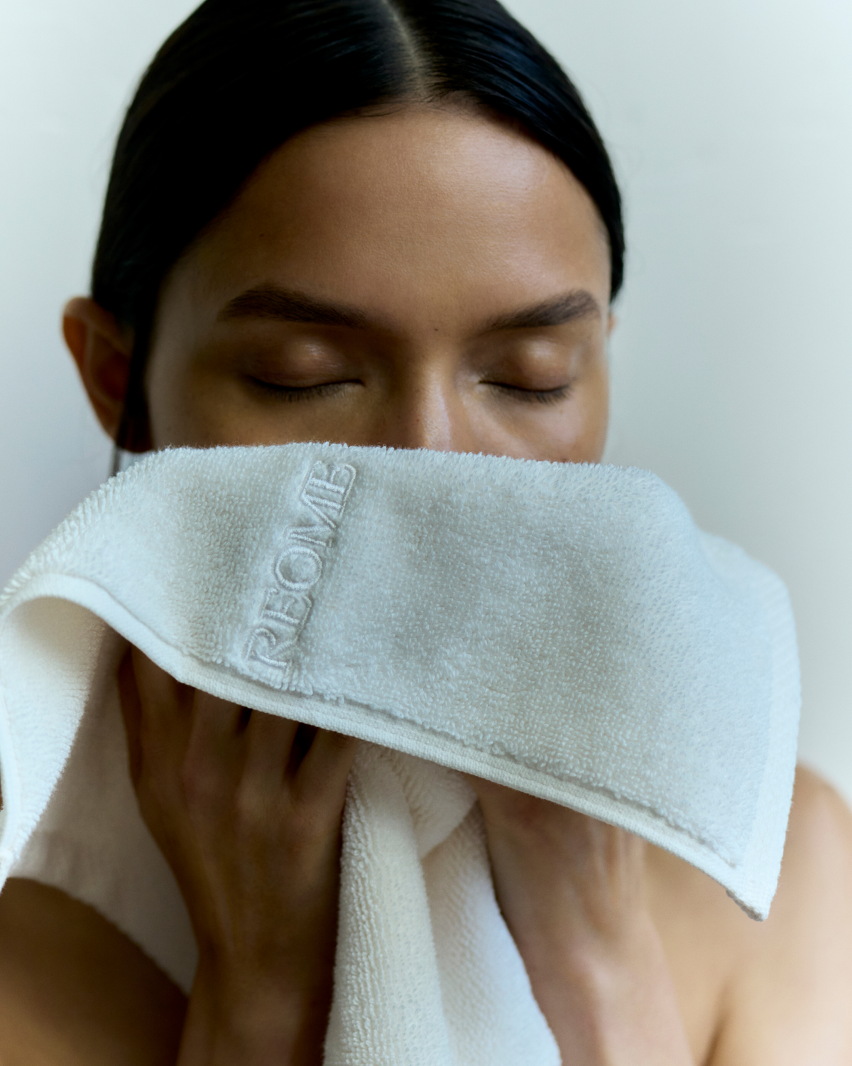 Aerate Face Towel
